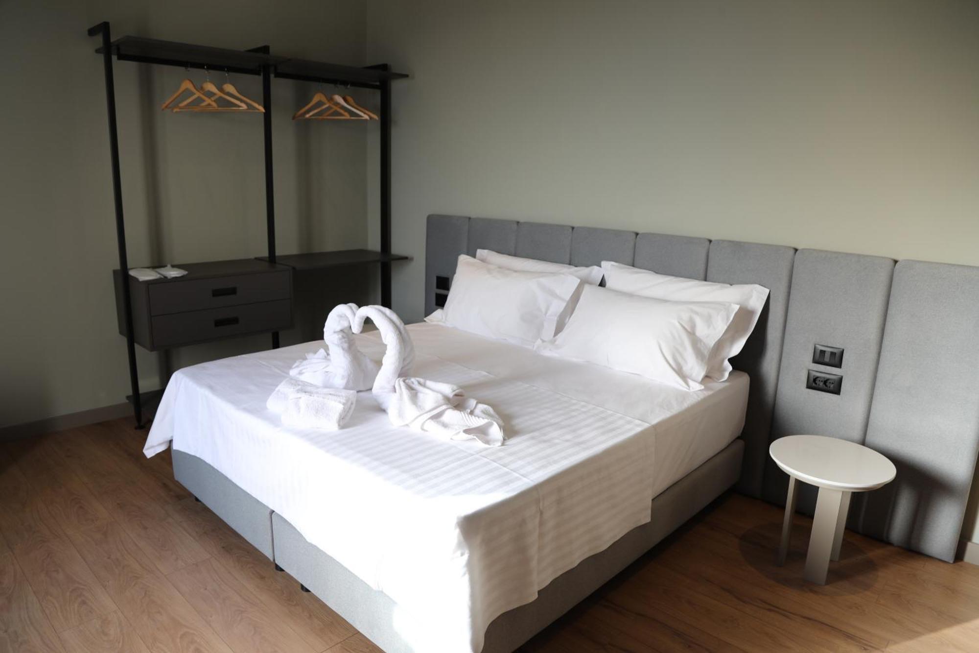 Kruja Luxury Suites Екстер'єр фото