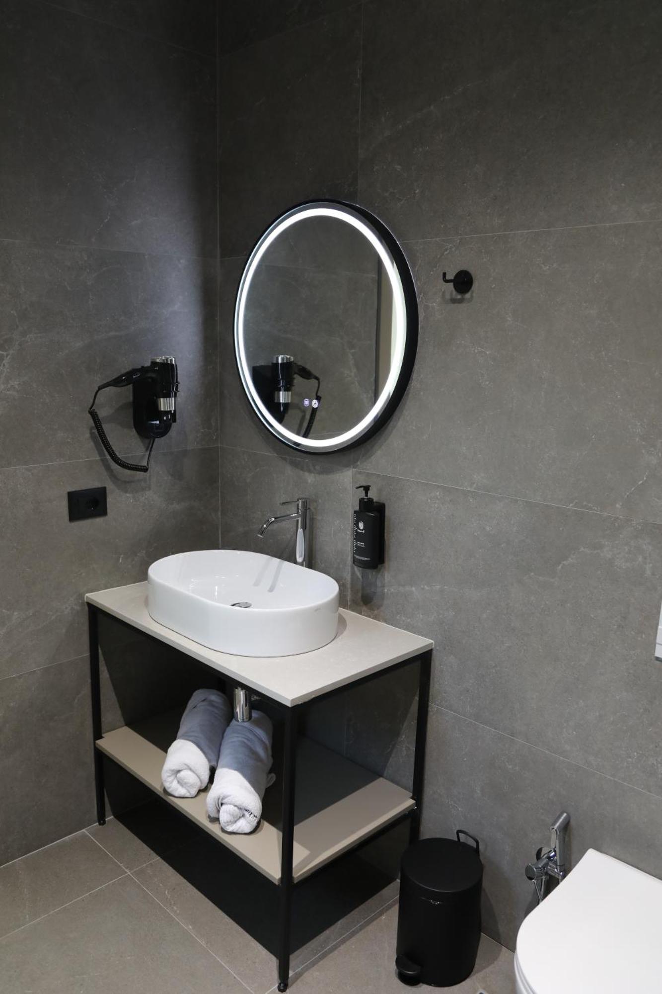 Kruja Luxury Suites Екстер'єр фото