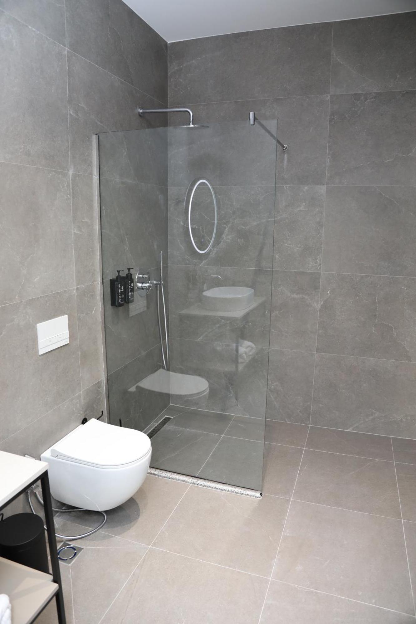 Kruja Luxury Suites Екстер'єр фото